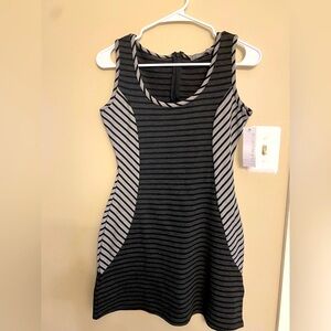 NWT ✨ Loveappella Women’s Dress Size Small Petite